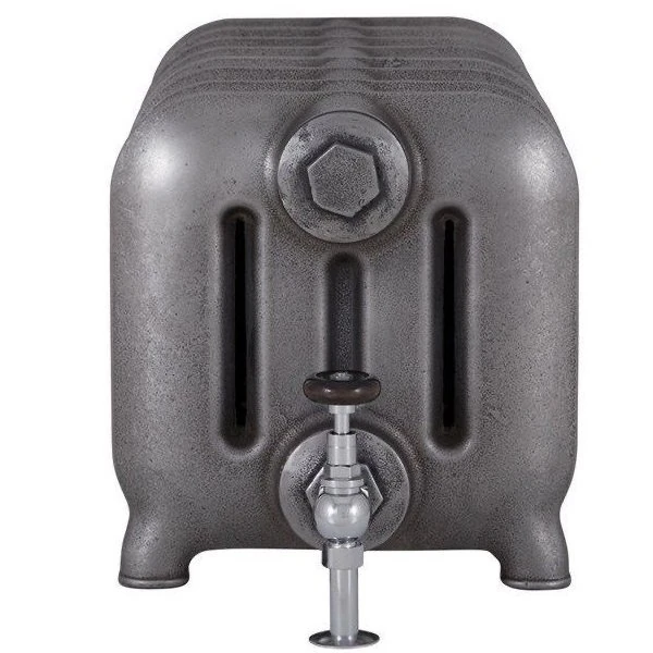 Изображение товара Чугунный радиатор отопления RETROstyle Bolton 200 10 секций низкий дизайн Изображение товара Чугунный радиатор отопления RETROstyle Bolton 200 10 секций низкий дизайн