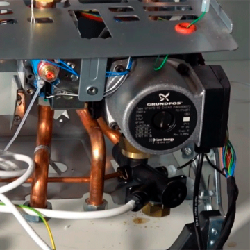 Настенный газовый котел Bosch ZSC24-3 MFA