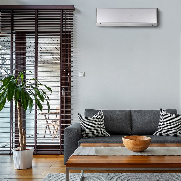 Сплит-система Royal Thermo RTFI-18HN8 Fenix DC Inverter Silver