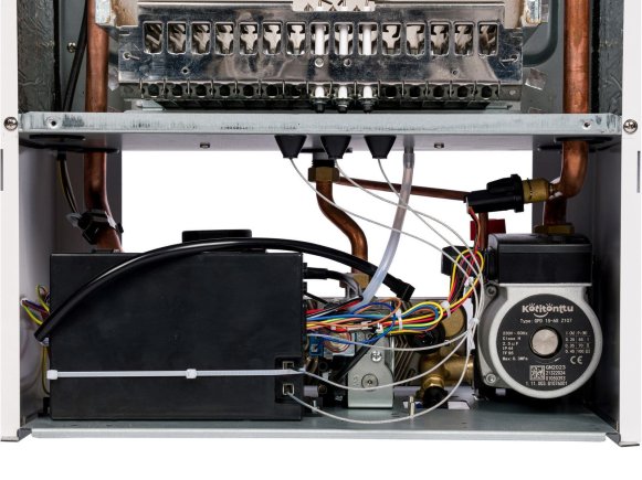Настенный газовый котел Kotitonttu Toivo T-32 DК OpenTherm
