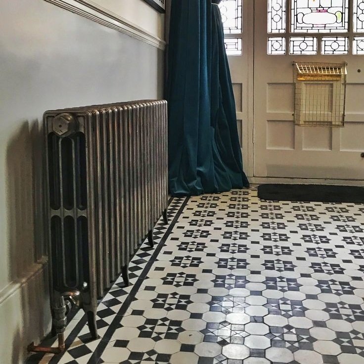 Чугунный радиатор отопления RETROstyle Радимакс Derby 500 4 секции