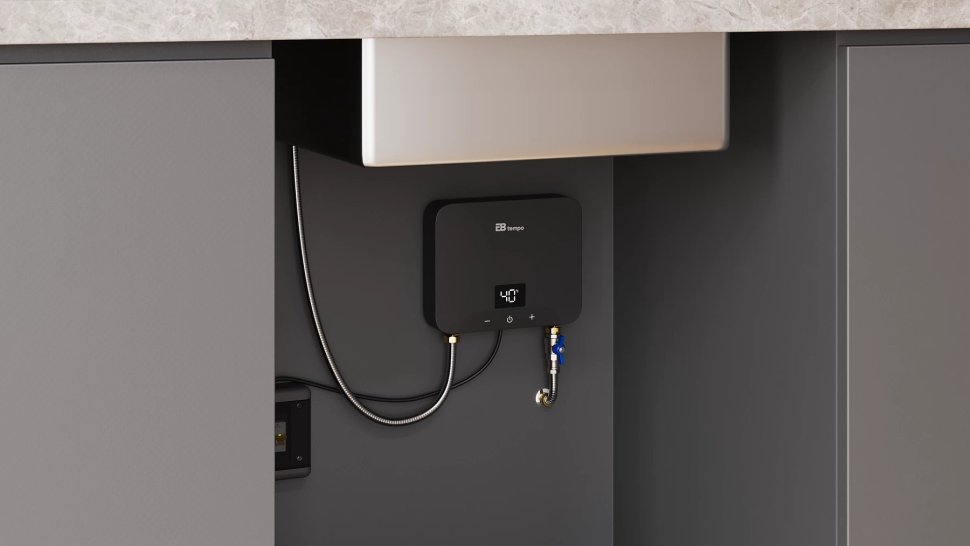 Проточный электрический водонагреватель E8 tempo KLE60 серый пластик