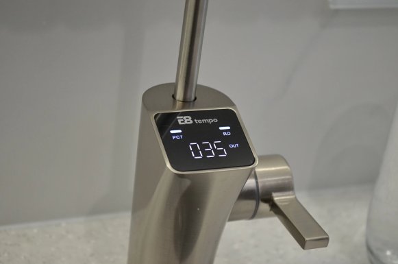 Прямоточная система обратного осмоса E8 tempo AW-RB06-800G